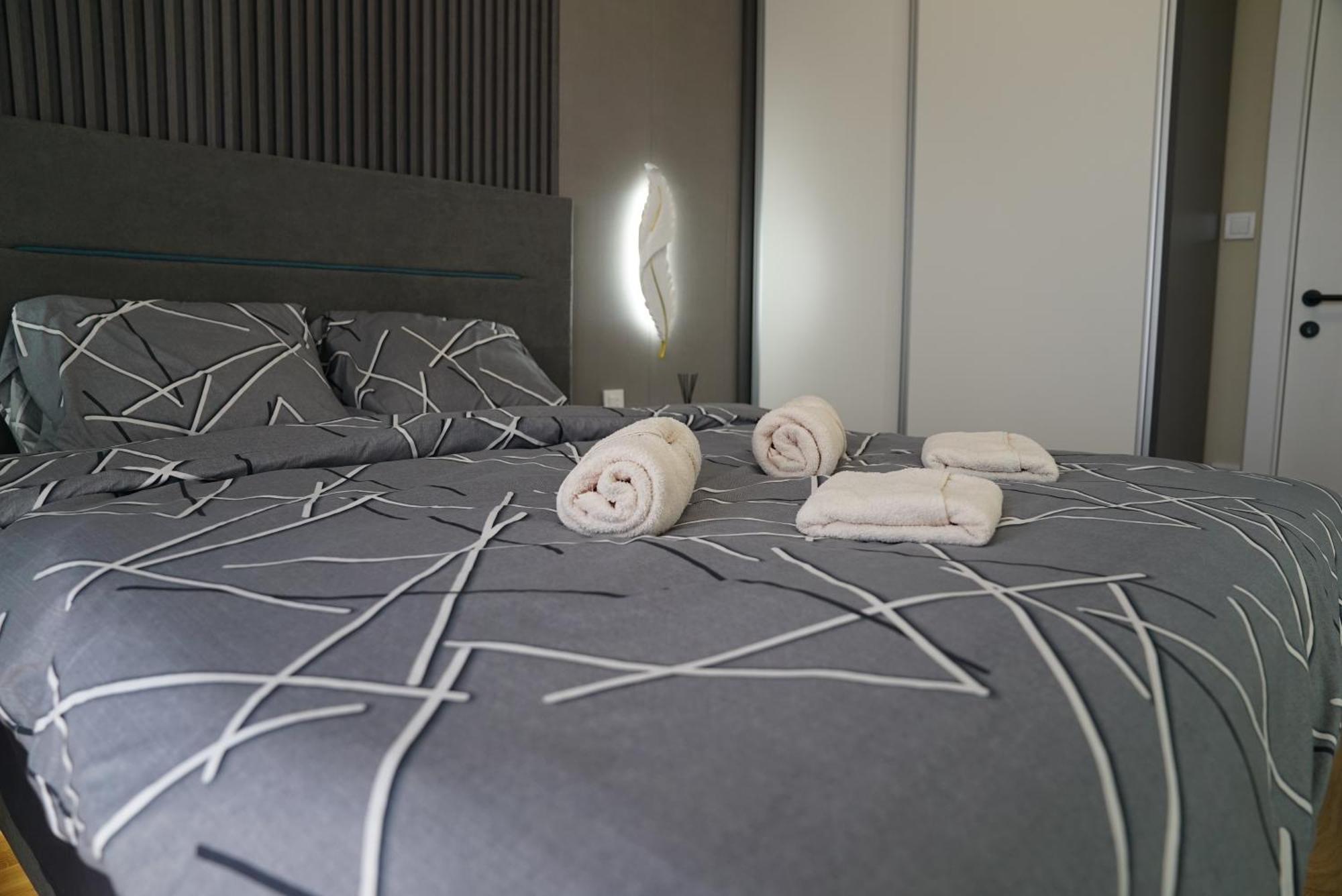 Diamond 72 Apartment , Skopje City - Center, Diamond Residences, Free Parking Exterior foto